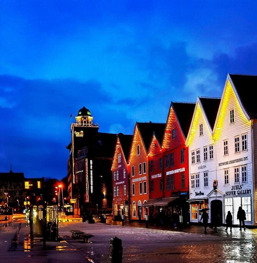 Feels Like Home -Free Parking -Attractive Location Bergen Exterior photo